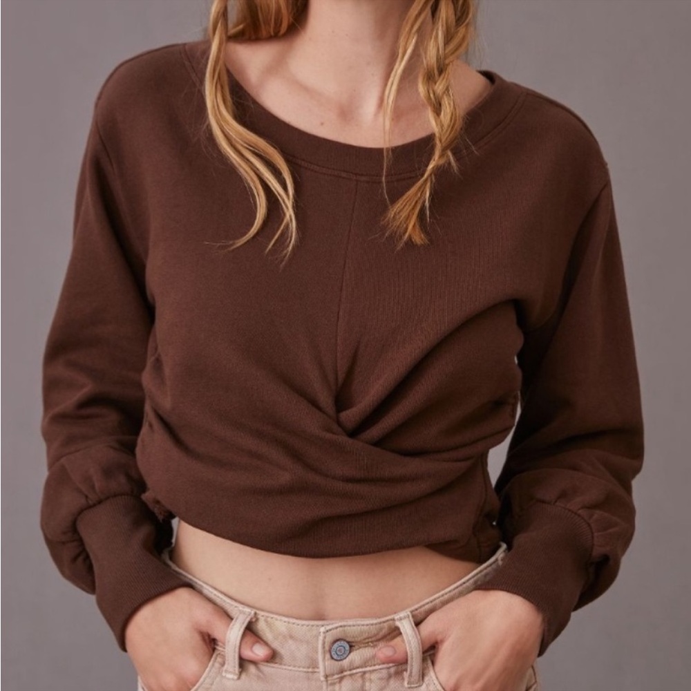 AnthropologieTwist Front Cropped Brown Top Size Large